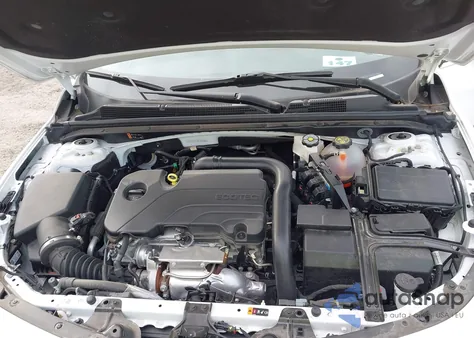 2023 Chevrolet Malibu Fwd 1Fl из США, поврежденный, VIN 1G1ZC5ST3PF148694